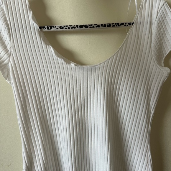 Zara NWOT Pearl T-shirt - Picture 3 of 7